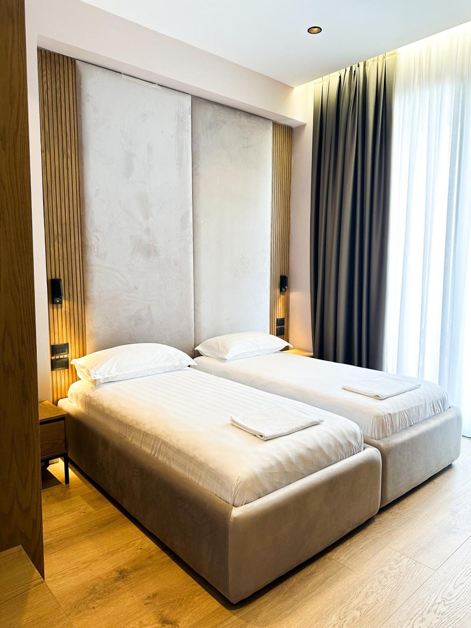 Oniro By Iliria Palace (Adults Only) Himare Exterior foto